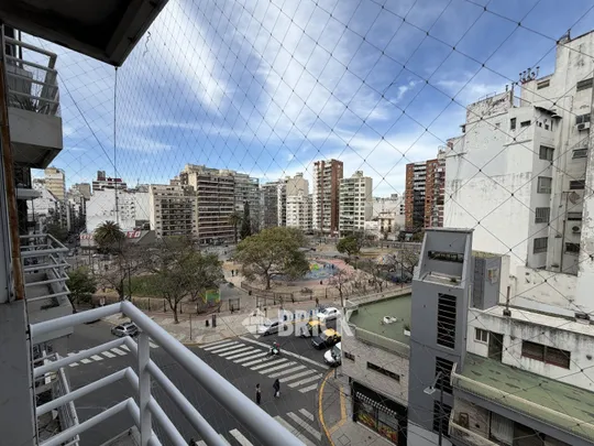 CABRERA, JOSE ANTONIO al 2900 Piso 5