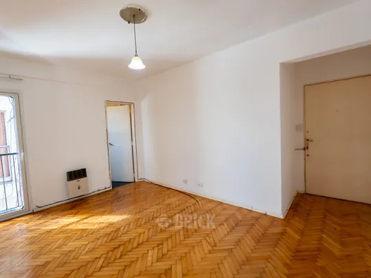 ALVAREZ THOMAS, AV. al 1200 Piso 5