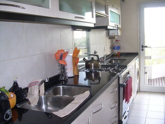 LUIS GARCIA al 1300 Piso 6