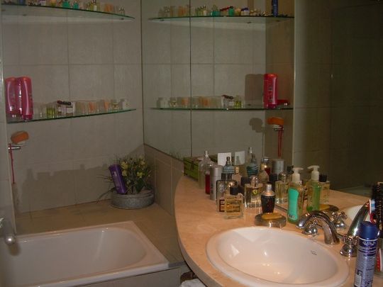 LUIS GARCIA al 1300 Piso 6