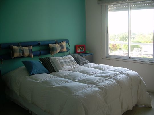 LUIS GARCIA al 1300 Piso 6