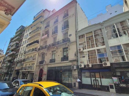 SAN JOSE al 300 Piso 4