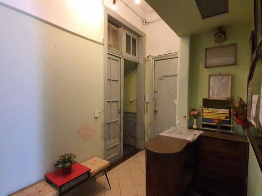 SAN JOSE al 300 Piso 4