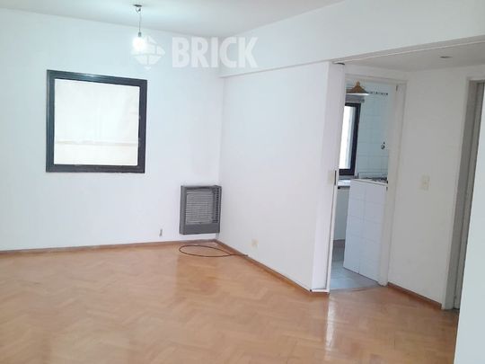 ALSINA, ADOLFO al 2600 Piso 4