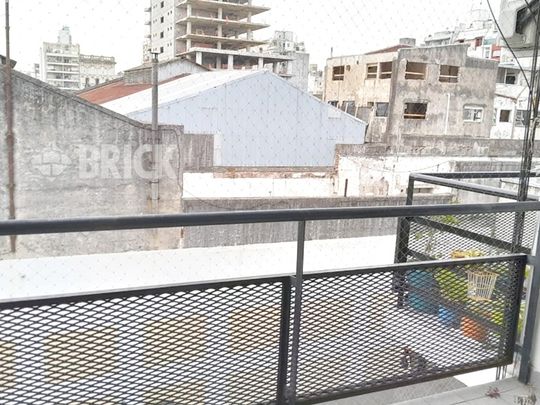 ALSINA, ADOLFO al 2600 Piso 4