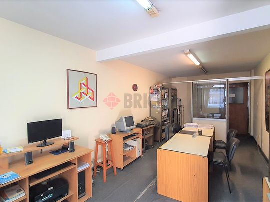 CORRIENTES, AV. al 2300 Piso 6