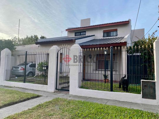 JOSE MARIA PAZ al 300