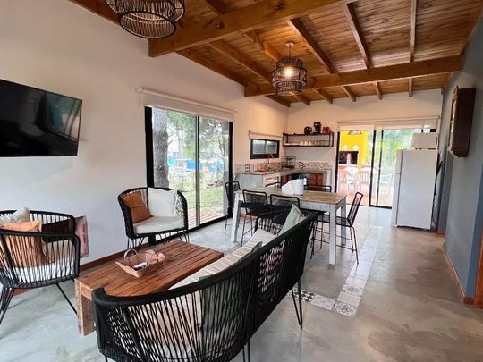 LAS GAVIOTAS (CALLE 30)