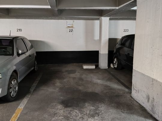 RIVADAVIA al 900 Piso 4 Nº 221