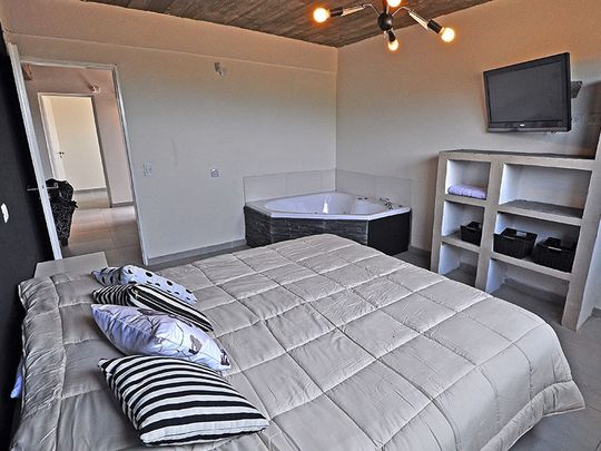 COMPLEJO FRENTE AL MAR