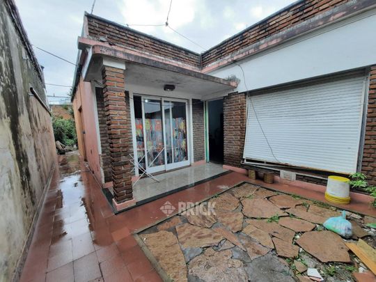 PERON, JUAN D., PTE. al 400 Piso PB