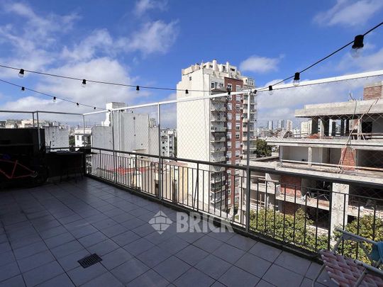 YRIGOYEN, HIPOLITO, AV. al 3600 Piso 9