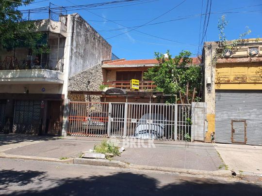 FERNANDEZ MORENO al 3700 Piso 1°