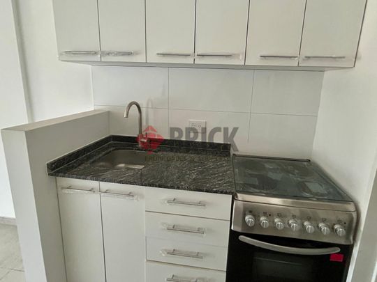 CESAR MALNATTI al 1900 Piso 1