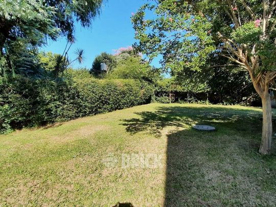 RAMIREZ, CEFERINO al 2600