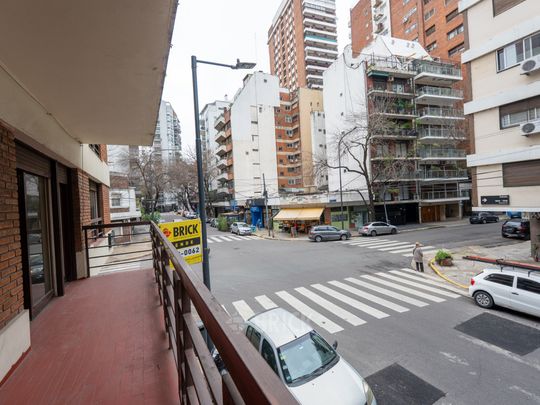 ZABALA al 1500 Piso 1