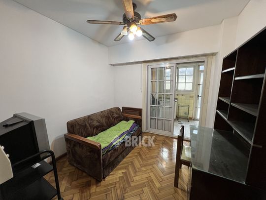 SAN JUAN, AV. al 1400 Piso PB