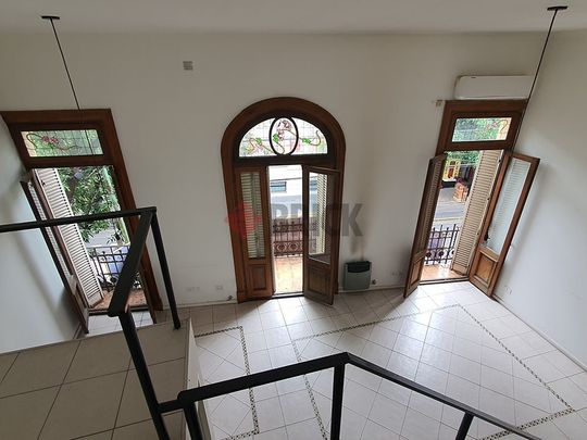 BORGES, JORGE LUIS al 2000 Piso 1