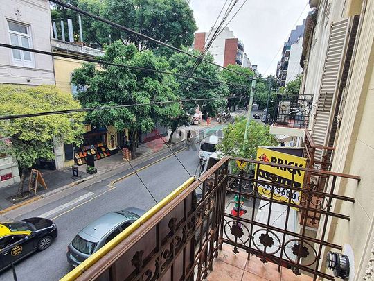 BORGES, JORGE LUIS al 2000 Piso 1