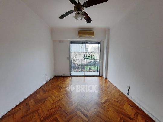 BILLINGHURST al 1500 Piso 2