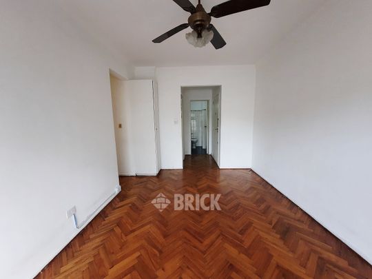 BILLINGHURST al 1500 Piso 2