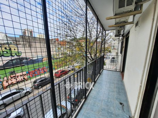 BILLINGHURST al 1500 Piso 2