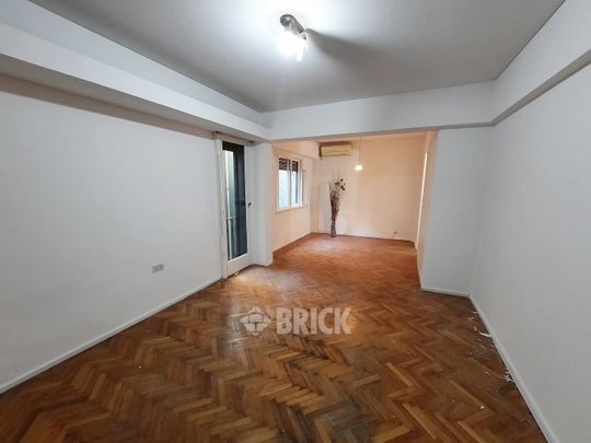 LARREA al 1000 Piso 2