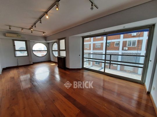 TALCAHUANO al 900 Piso 18