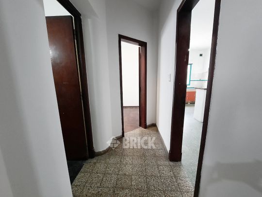 ZAPIOLA, AV. al 800