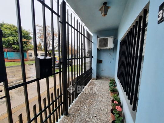 PLAUL, SANTIAGO al 3200