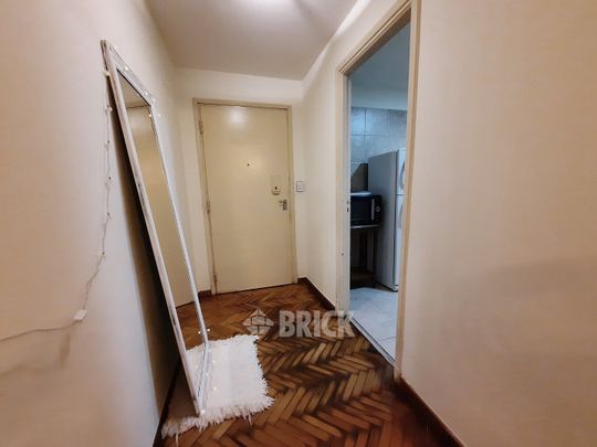 PARAGUAY al 800 Piso 2