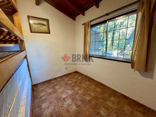 LA GOLONDRINA Y LA PATRIA