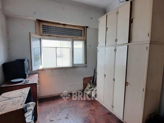 COBO, AV. al 1400 Piso 3