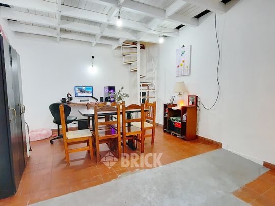 RODRIGUEZ, MANUEL al 1500 Piso 1