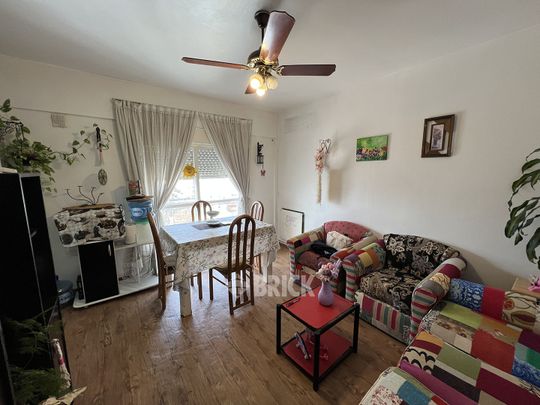 CALVO, CARLOS al 2100 Piso 14