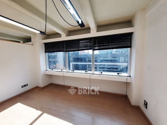 CORRIENTES, AV. al 1800 Piso 7