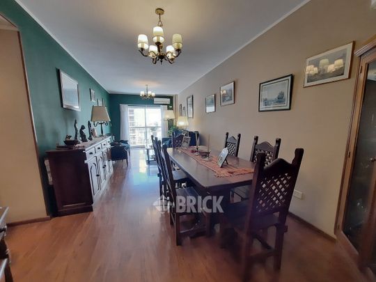 SANTA FE, AV. al 4900 Piso 6