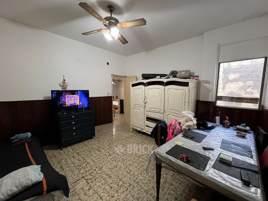 LAGUNA al 500 Piso PB