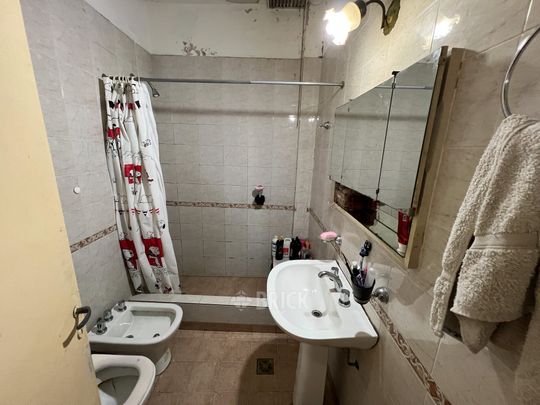 LAGUNA al 500 Piso PB