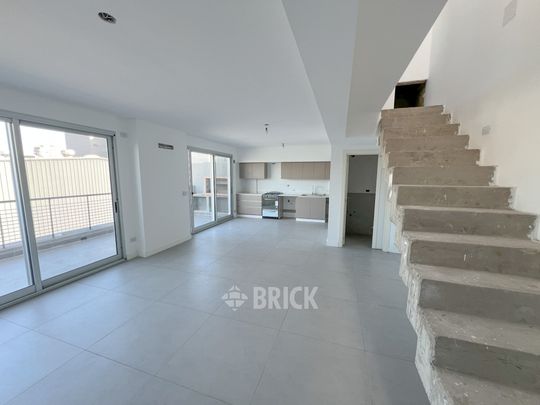 BOGOTA al 1600 Piso 5