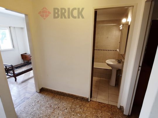 MOSCONI, AV. al 3200 Piso 1