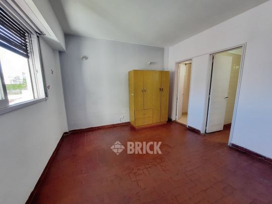 CONDE al 1000 Piso 3