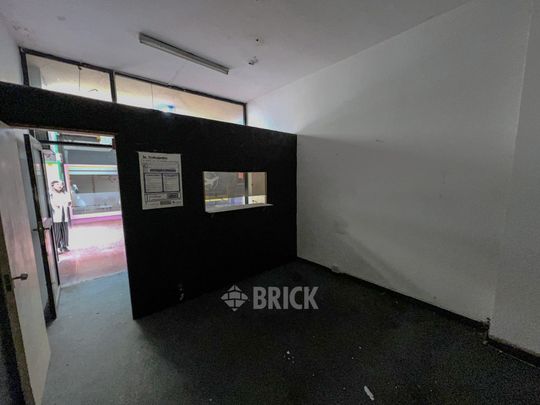 SANTA FE, AV. al 2400 Piso 1 Loc. 83