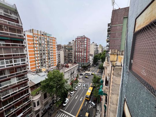 PUEYRREDON, AV. al 1300 Piso 9