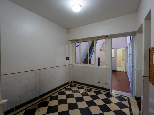 CUCHA CUCHA al 1700 Piso PB