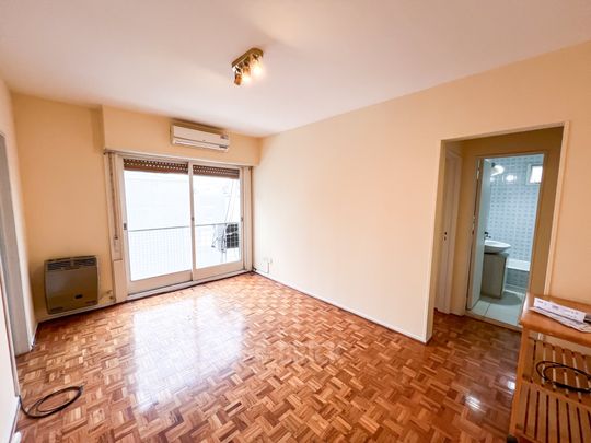 ACUÑA DE FIGUEROA al 1300 Piso 7