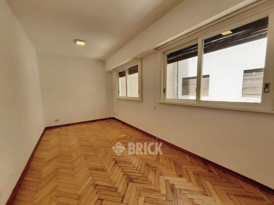 PUEYRREDON, AV. al 1300 Piso 9