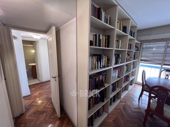 AUSTRIA al 2500 Piso 7