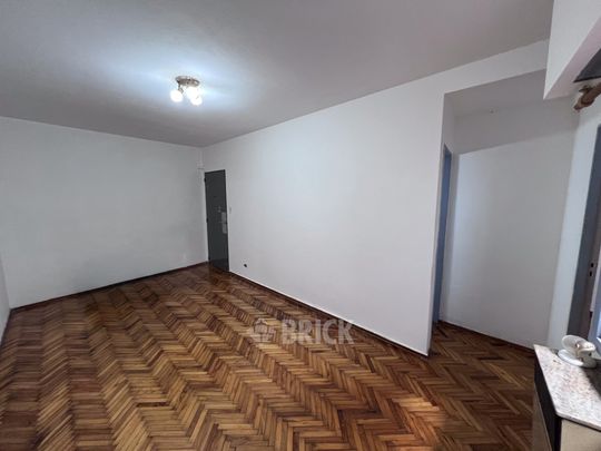 TRELLES, MANUEL al 800 Piso 2