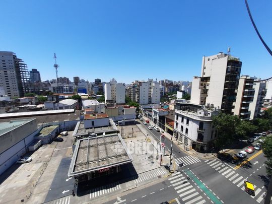 JUJUY, AV. al 100 Piso 8